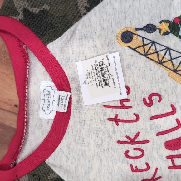 Wreck the halls NWT construction Christmas shirt mudpie Toddler Boy 2-3T - Picture 3 of 5